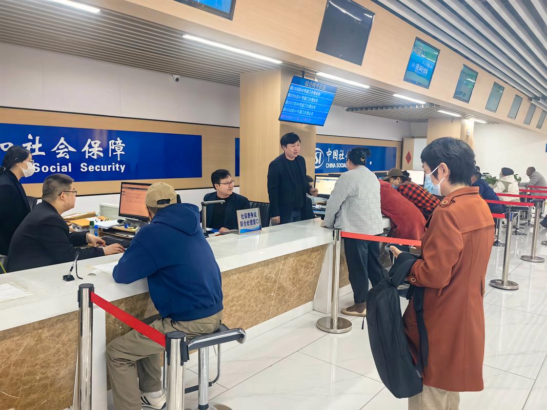 康诊医保卡钱能取出来吗？深扒合规提取的3个极端条件与黑产陷阱